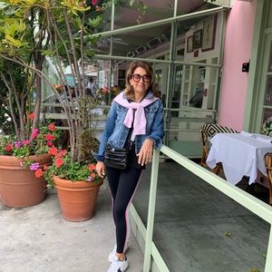 Meet your Posher, Mina